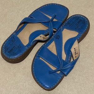BORN royal blue sandals